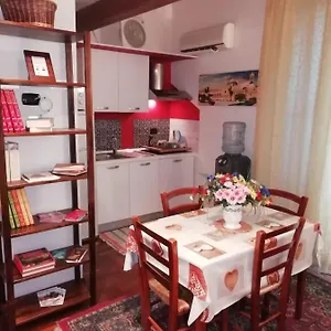 Domus Appartamento Cardillo