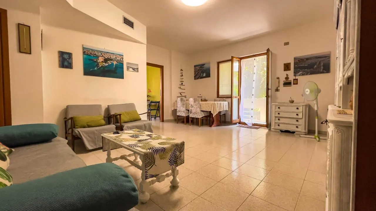 L'Hibiscus Di Lucia Villa Alghero Italy